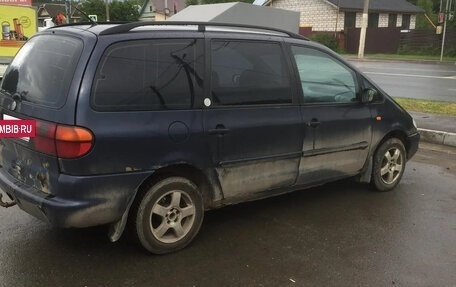 Volkswagen Sharan I рестайлинг, 1998 год, 230 000 рублей, 11 фотография