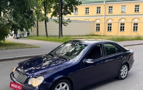 Mercedes-Benz C-Класс, 2004 год, 499 000 рублей, 2 фотография
