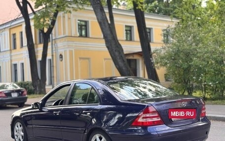 Mercedes-Benz C-Класс, 2004 год, 499 000 рублей, 5 фотография