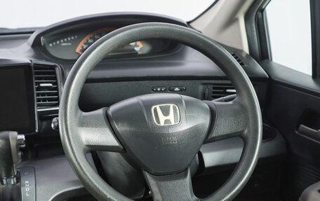 Honda Freed II, 2017 год, 1 599 000 рублей, 12 фотография