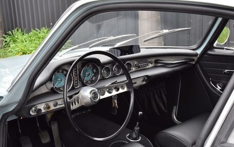 Volvo P1800, 1964 год, 6 700 000 рублей, 11 фотография