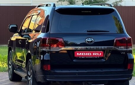Toyota Land Cruiser 200, 2019 год, 10 400 000 рублей, 6 фотография