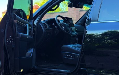 Toyota Land Cruiser 200, 2019 год, 10 400 000 рублей, 12 фотография