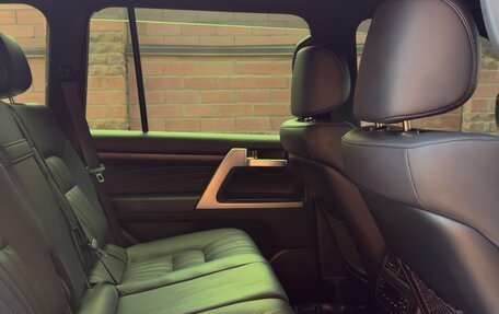 Toyota Land Cruiser 200, 2019 год, 10 400 000 рублей, 20 фотография