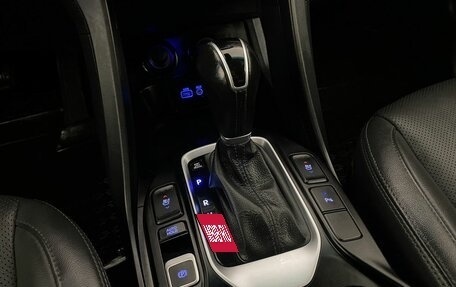 Hyundai Santa Fe III рестайлинг, 2016 год, 2 050 000 рублей, 17 фотография