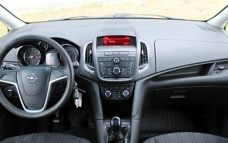 Opel Zafira C рестайлинг, 2012 год, 980 000 рублей, 9 фотография