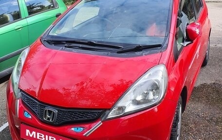 Honda Fit III, 2010 год, 850 000 рублей, 3 фотография