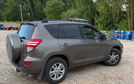 Toyota RAV4, 2011 год, 1 200 000 рублей, 4 фотография