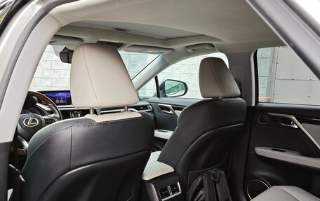 Lexus RX IV рестайлинг, 2019 год, 5 025 000 рублей, 13 фотография