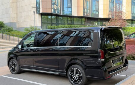 Mercedes-Benz V-Класс, 2026 год, 36 900 000 рублей, 4 фотография
