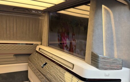 Mercedes-Benz V-Класс, 2026 год, 36 900 000 рублей, 27 фотография