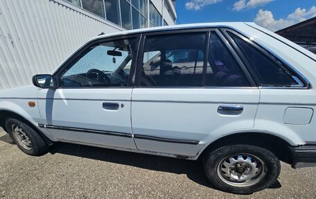 Mazda 323, 1986 год, 135 000 рублей, 13 фотография