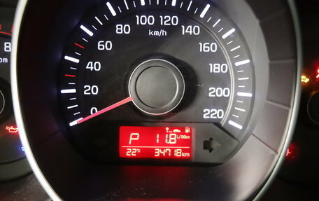 KIA Rio III рестайлинг, 2015 год, 1 299 990 рублей, 17 фотография