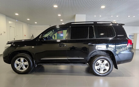 Toyota Land Cruiser 200, 2010 год, 2 530 000 рублей, 12 фотография