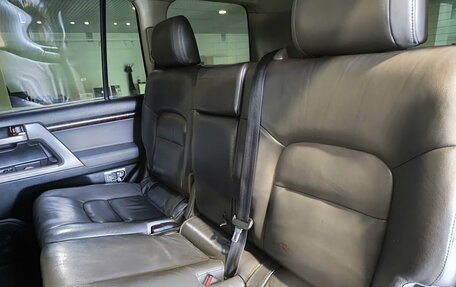 Toyota Land Cruiser 200, 2010 год, 2 530 000 рублей, 16 фотография