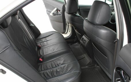 Toyota Camry, 2011 год, 1 230 000 рублей, 10 фотография