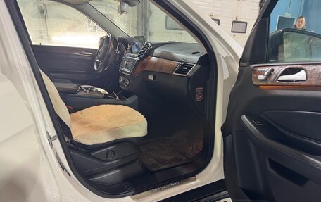 Mercedes-Benz GLS, 2016 год, 3 600 000 рублей, 36 фотография