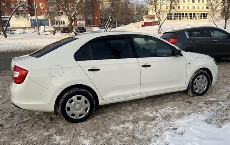 Skoda Rapid I, 2015 год, 800 000 рублей, 3 фотография