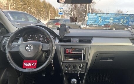 Skoda Rapid I, 2015 год, 800 000 рублей, 4 фотография
