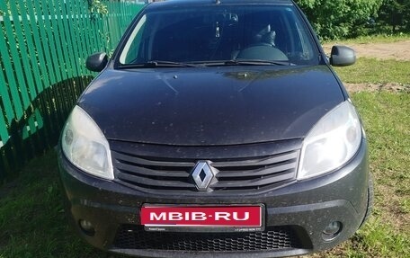 Renault Sandero I, 2011 год, 550 000 рублей, 1 фотография