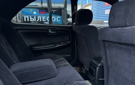 Nissan Laurel VIII, 1998 год, 400 000 рублей, 4 фотография