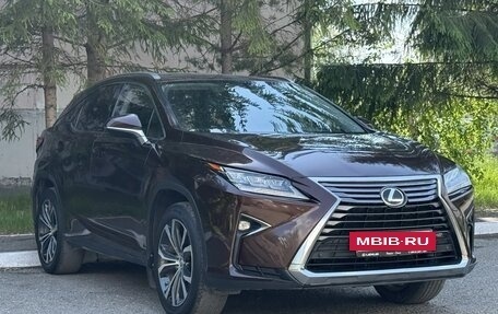 Lexus RX IV рестайлинг, 2017 год, 2 999 999 рублей, 7 фотография
