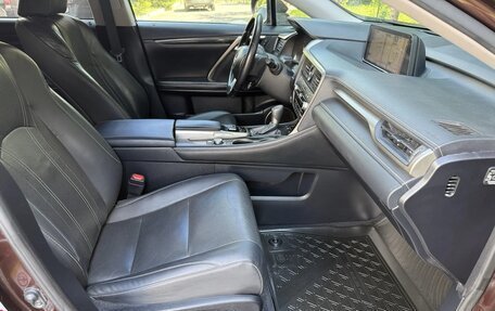 Lexus RX IV рестайлинг, 2017 год, 2 999 999 рублей, 21 фотография