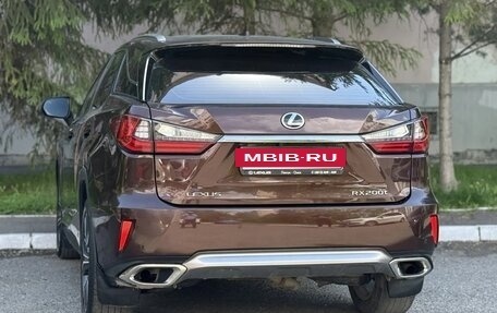 Lexus RX IV рестайлинг, 2017 год, 2 999 999 рублей, 17 фотография