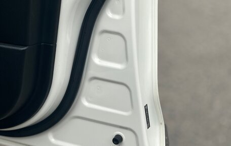 Toyota Land Cruiser 200, 2017 год, 6 100 000 рублей, 14 фотография