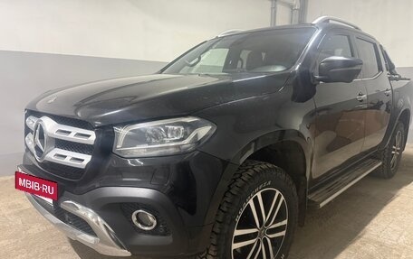 Mercedes-Benz X-Класс I, 2018 год, 3 860 000 рублей, 2 фотография