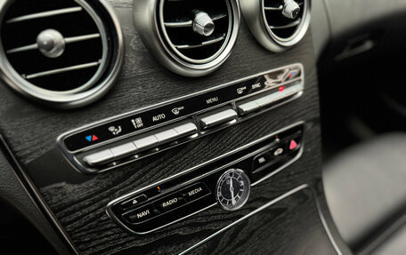 Mercedes-Benz C-Класс, 2017 год, 2 700 000 рублей, 19 фотография