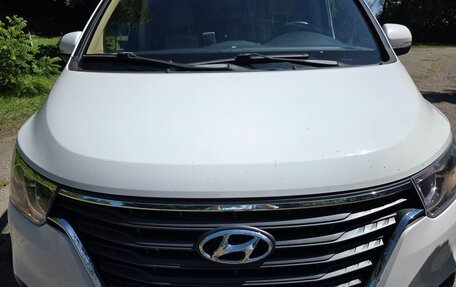 Hyundai H-1 II рестайлинг, 2019 год, 3 100 000 рублей, 7 фотография