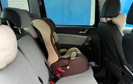 Skoda Yeti I рестайлинг, 2012 год, 800 000 рублей, 32 фотография