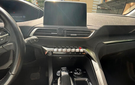 Peugeot 3008 II, 2017 год, 1 500 000 рублей, 18 фотография