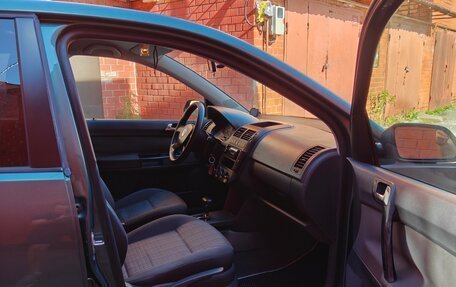 Volkswagen Polo IV рестайлинг, 2005 год, 470 000 рублей, 10 фотография