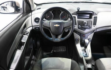 Chevrolet Cruze II, 2012 год, 729 900 рублей, 12 фотография