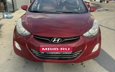 Hyundai Elantra V, 2011 год, 950 000 рублей, 1 фотография