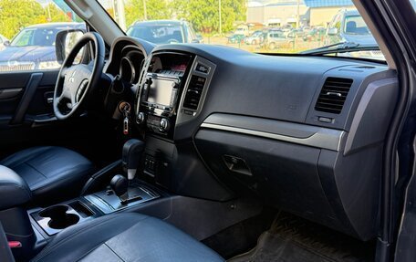Mitsubishi Pajero IV, 2014 год, 2 350 000 рублей, 12 фотография