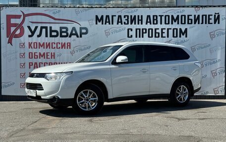 Mitsubishi Outlander III рестайлинг 3, 2013 год, 1 280 000 рублей, 3 фотография