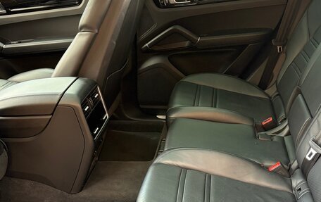 Porsche Cayenne III, 2019 год, 6 800 000 рублей, 14 фотография