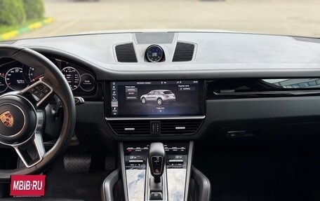 Porsche Cayenne III, 2019 год, 6 800 000 рублей, 10 фотография