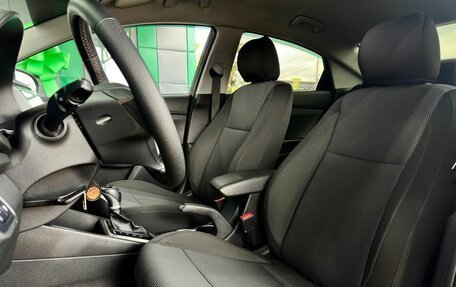 Hyundai Solaris II рестайлинг, 2021 год, 1 649 000 рублей, 13 фотография