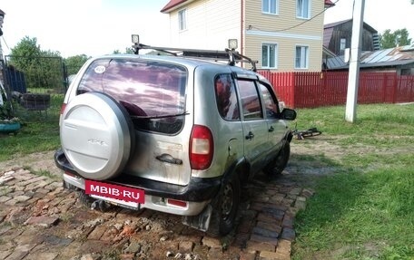 Chevrolet Niva I рестайлинг, 2004 год, 150 000 рублей, 4 фотография