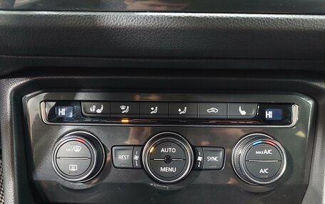 Volkswagen Tiguan II, 2017 год, 1 700 000 рублей, 22 фотография