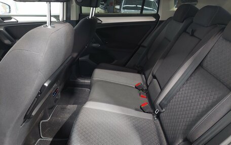 Volkswagen Tiguan II, 2017 год, 1 700 000 рублей, 24 фотография