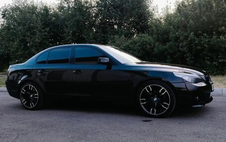 BMW 5 серия, 2004 год, 1 150 000 рублей, 11 фотография