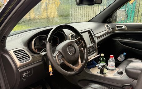 Jeep Grand Cherokee, 2014 год, 3 000 000 рублей, 11 фотография