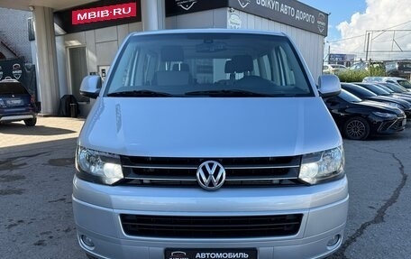 Volkswagen Multivan T5, 2010 год, 1 750 000 рублей, 2 фотография