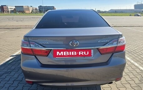 Toyota Camry, 2015 год, 2 200 000 рублей, 5 фотография