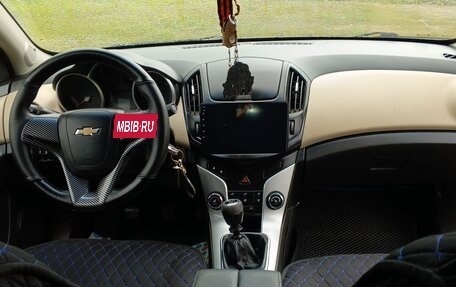 Chevrolet Cruze II, 2013 год, 800 000 рублей, 12 фотография
